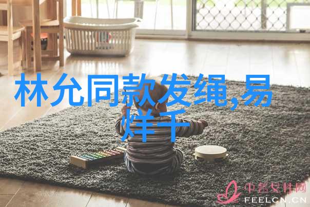 最新女明星街拍穿搭夏季-时尚前线揭秘女明星们的夏日街头风采